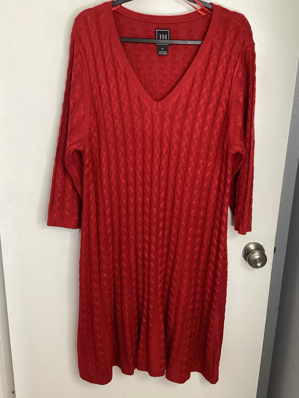 Jessica Howard Red V-Neck Cable-Knit Maxi Dress